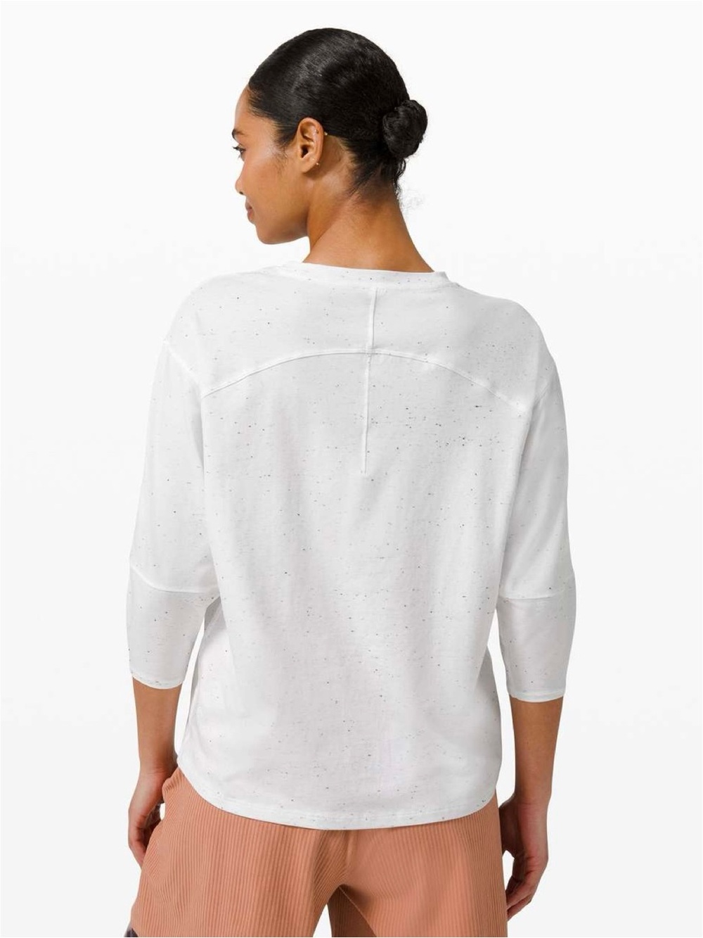 Lululemon “LA 3/4 Sleeve” white speckled casual tee (measures size 8)